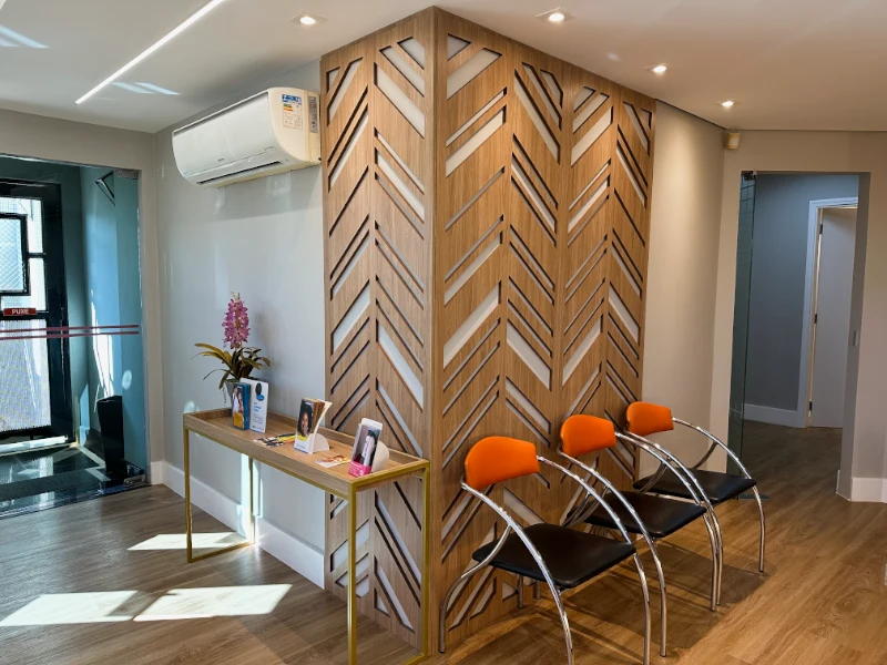 Sala de atendimento ortodôntico